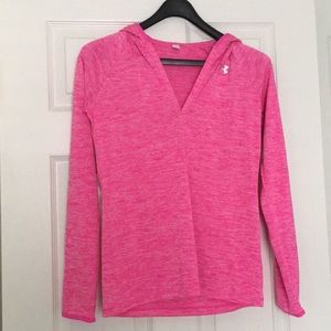 Under armour pink long sleeve hooded shirt